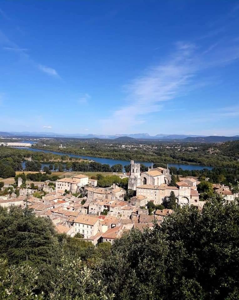 Rhone Studio Viviers Luaran gambar